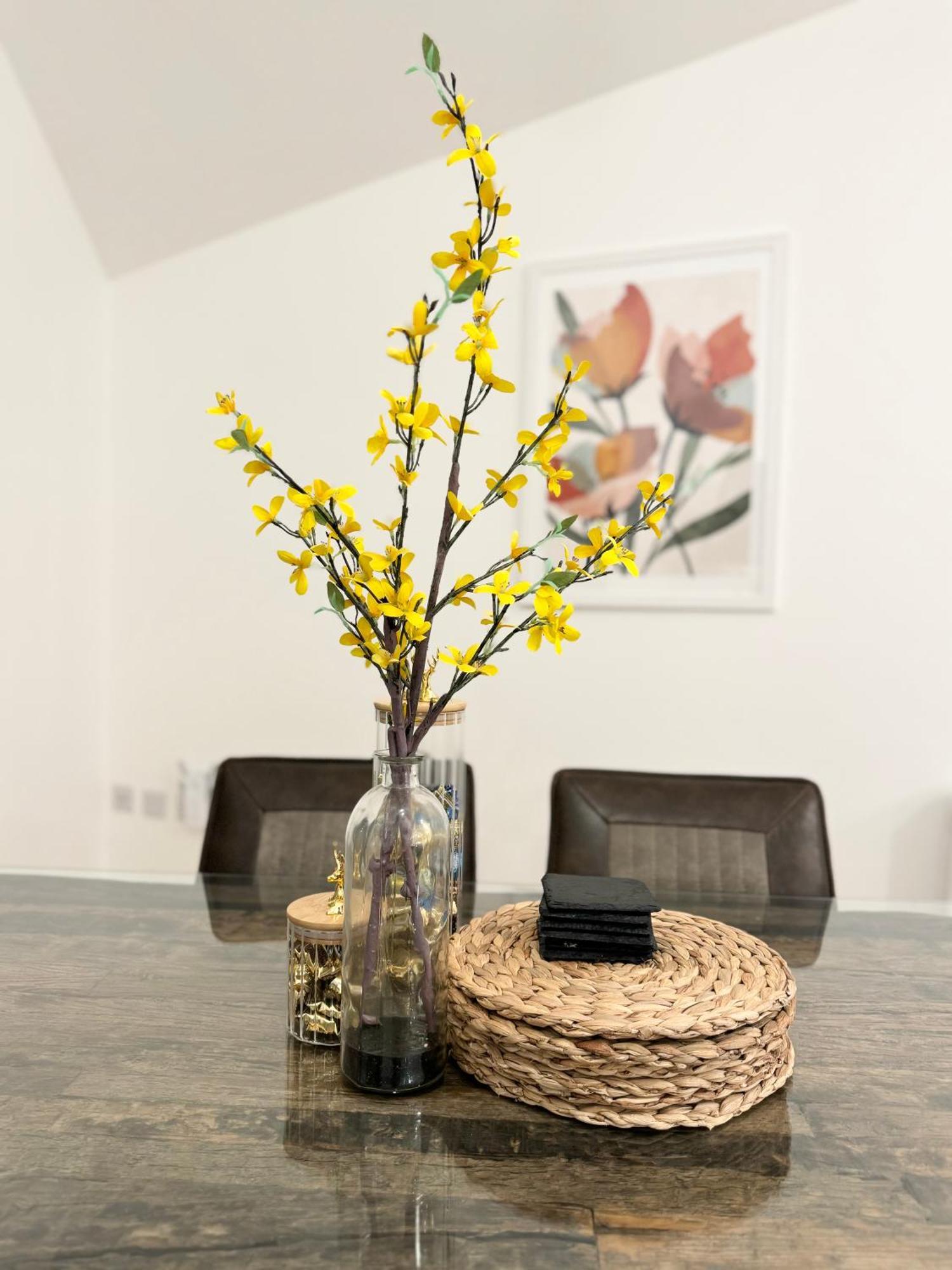 The Barn In The Courtyard, 3 - Bed, Sleeps 5, Pets Welcome Ulverston Exterior photo
