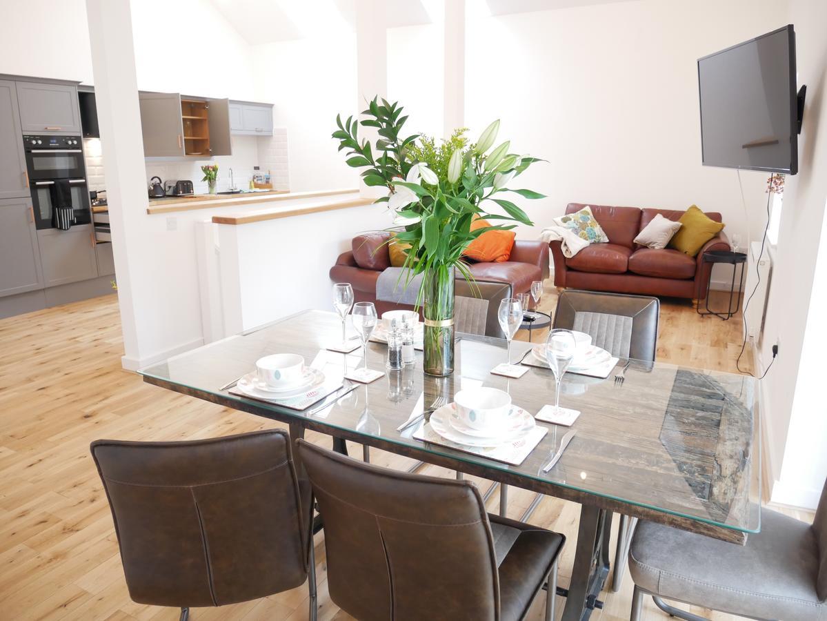The Barn In The Courtyard, 3 - Bed, Sleeps 5, Pets Welcome Ulverston Exterior photo